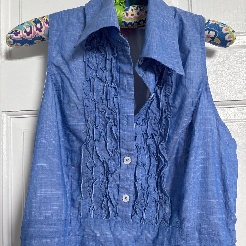 Lilly Pulitzer Chambray - Picture 2 of 5